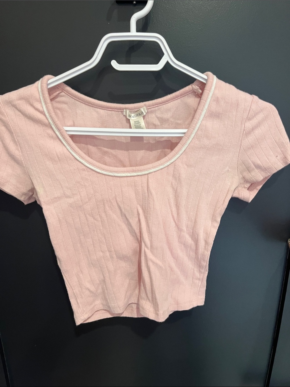 Bozzolo Light Pink Ribbed Scoop Crop Top